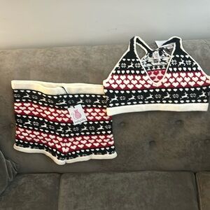 New with Tags Holiday sweater set - Size L